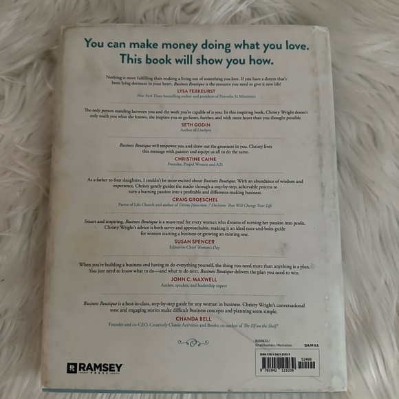 Book bundle - Picture 5 of 6